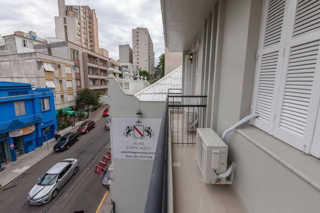 Hotel Goncalves- Proximo A Santa Casa De Porto Alegre Exterior photo